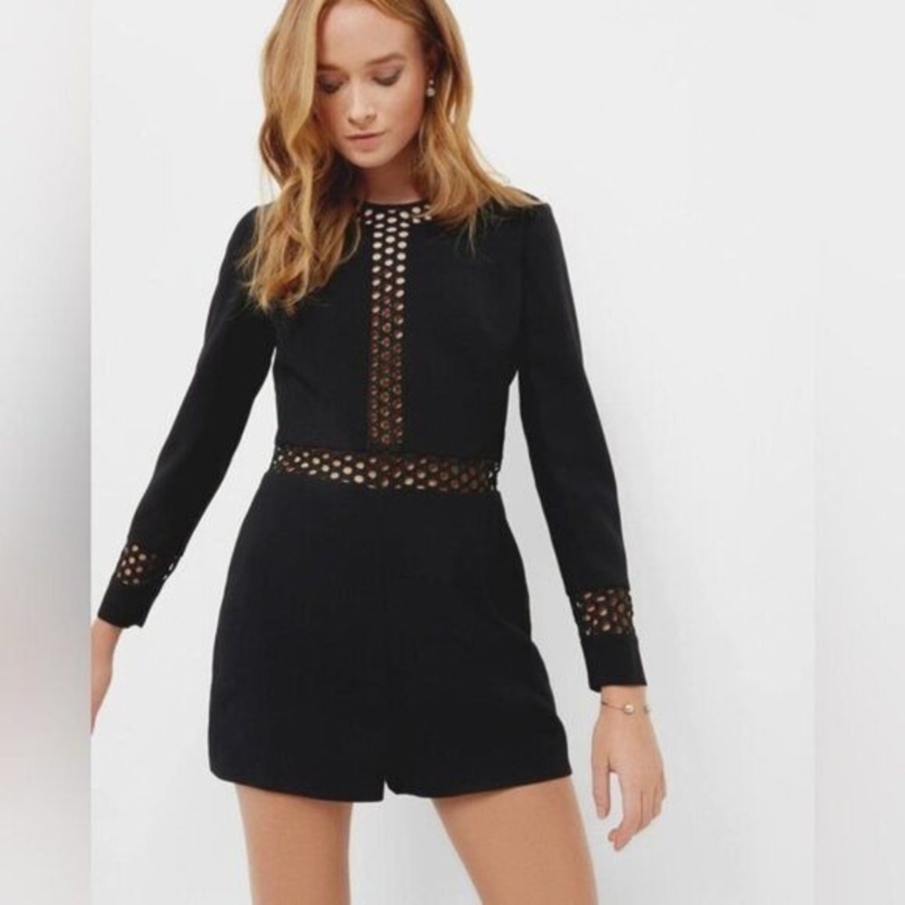 Ted Baker Leesa Romper Black Long Sleeve Playsuit Laser Cut Sz 2 US‎ (0 Ted)